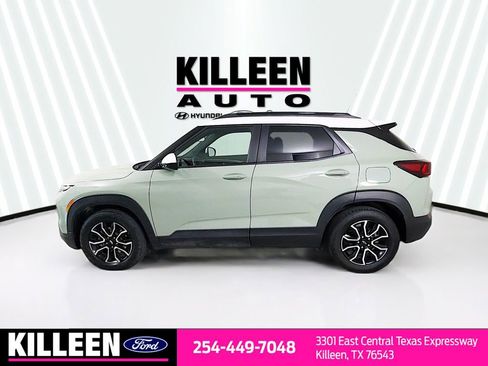 Used 2024 Chevrolet TrailBlazer ACTIV w/ Convenience Package FWD image 4