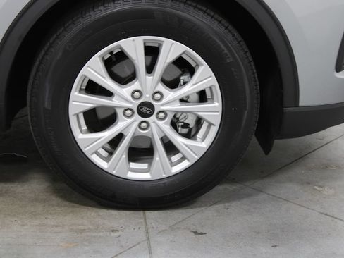 Used 2024 Ford Escape Active FWD image 12