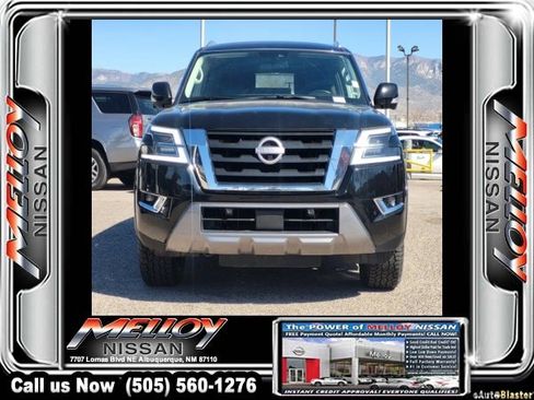 Used 2024 Nissan Armada SL w/ Captain's Chairs Package image 2