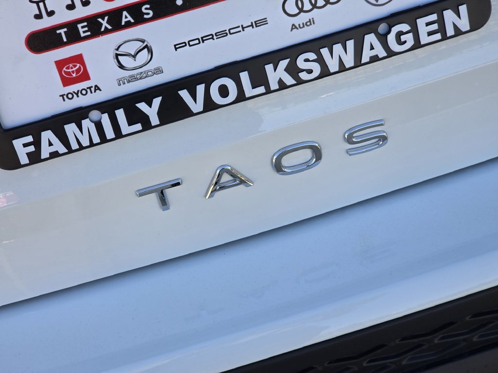 New 2027 Volkswagen Taos S FWD image 9