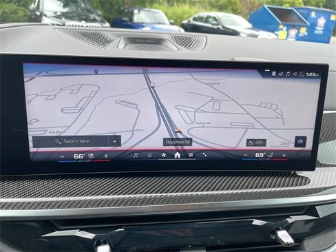 New 2026 BMW X7 M60i image 25