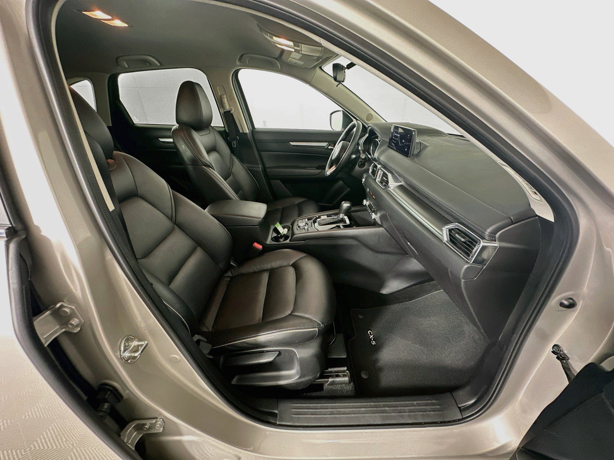 Used 2025 MAZDA CX-5 AWD 2.5 S w/ Select Package image 29