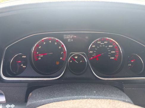 Used 2016 GMC Acadia SLT AWD/4WD image 17