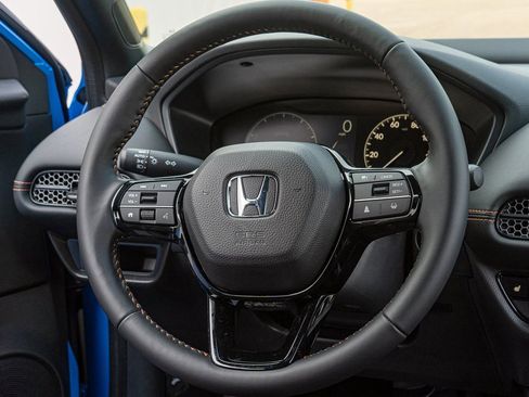 New 2026 Honda HR-V Sport image 18