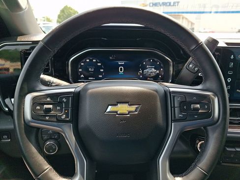 Certified 2025 Chevrolet Silverado 1500 LT AWD/4WD image 22