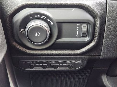 Used 2024 Jeep Wrangler Sport AWD/4WD image 23