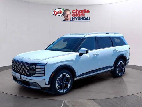 New 2026 Hyundai Palisade Limited FWD image 1