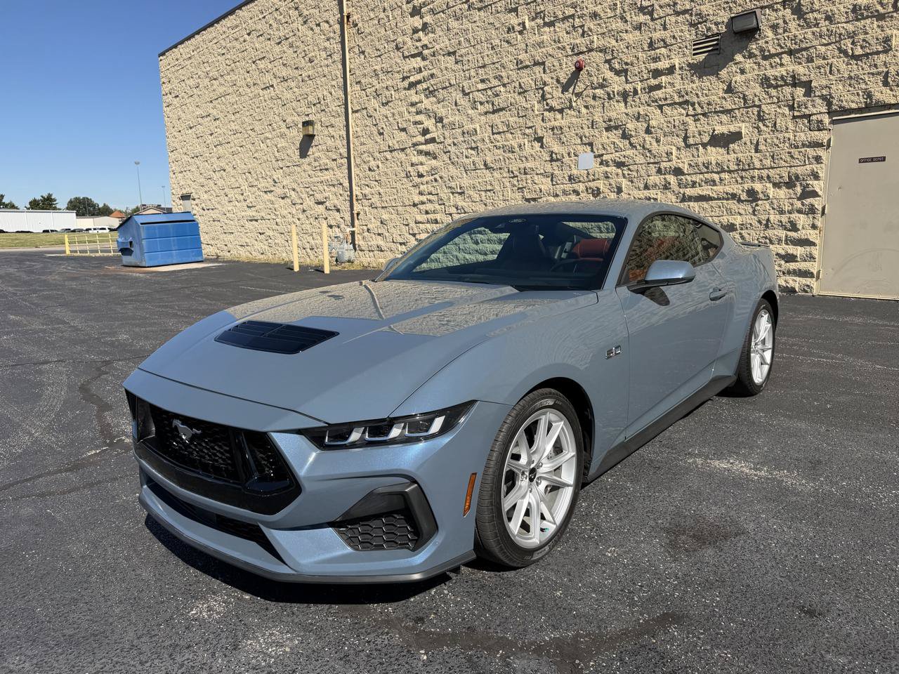 Used 2024 Ford Mustang GT Premium RWD image 1