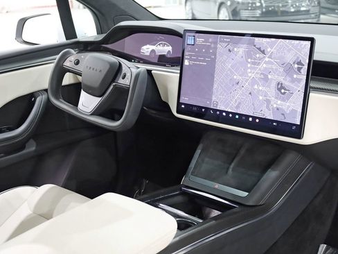 Used 2023 Tesla Model X Plaid AWD/4WD image 35