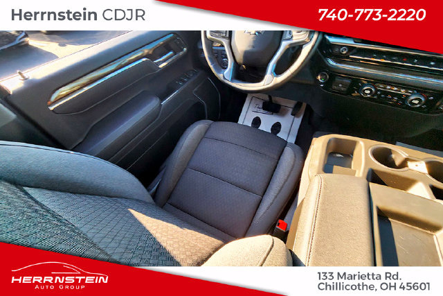 Used 2023 Chevrolet Silverado 1500 RST w/ Rally Edition AWD/4WD image 12