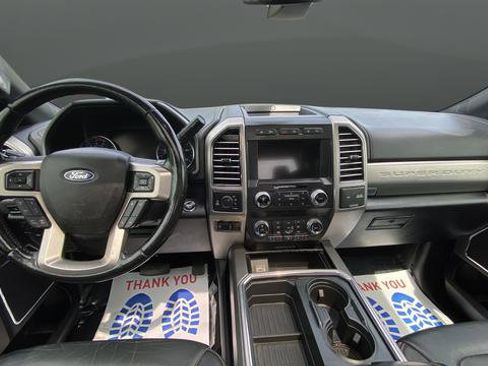 Used 2019 Ford F250 Platinum w/ Platinum Ultimate Package AWD/4WD image 11