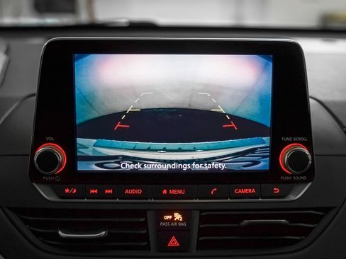 Used 2019 Nissan Altima 2.5 SV image 21