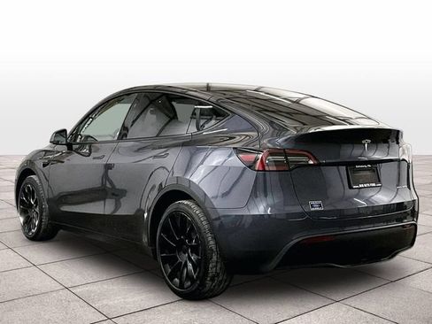 Used 2023 Tesla Model Y Long Range AWD/4WD image 10