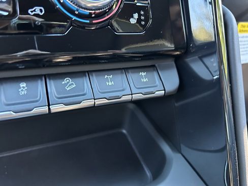 New 2026 GMC Sierra 1500 AT4X image 36