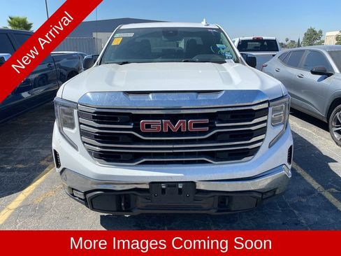 Used 2024 GMC Sierra 1500 SLT RWD image 2