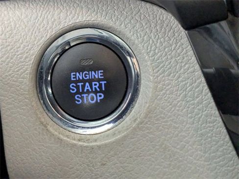 Used 2018 Toyota Sienna XLE w/ XLE Navigation Package image 24