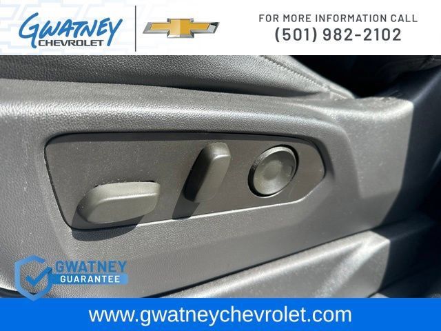 Used 2022 Chevrolet Silverado 1500 LTZ w/ Z71 Off-Road Package AWD/4WD image 22