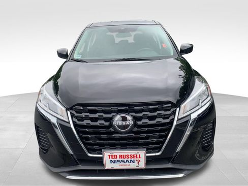 Used 2022 Nissan Kicks S FWD image 8