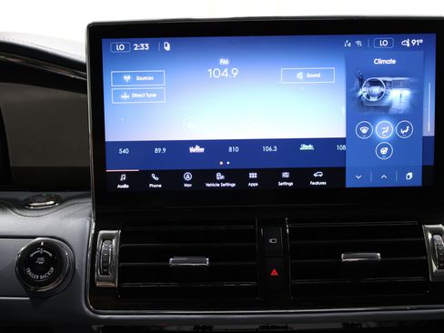 Used 2023 Lincoln Navigator L Black Label AWD/4WD image 15