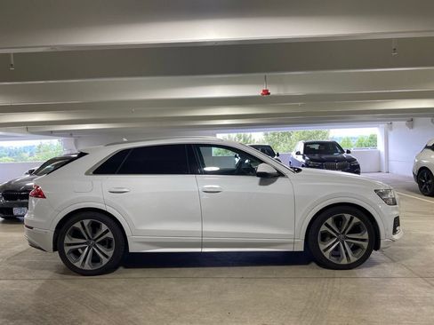 Used 2019 Audi Q8 Prestige AWD/4WD image 5