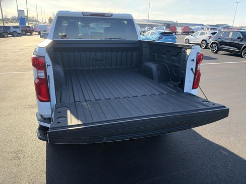 New 2026 Chevrolet Silverado 1500 RST w/ Z71 Off-Road Package image 5