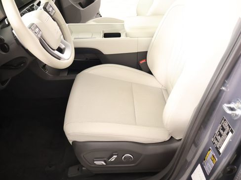 Certified 2026 Hyundai Santa Fe SEL FWD image 11