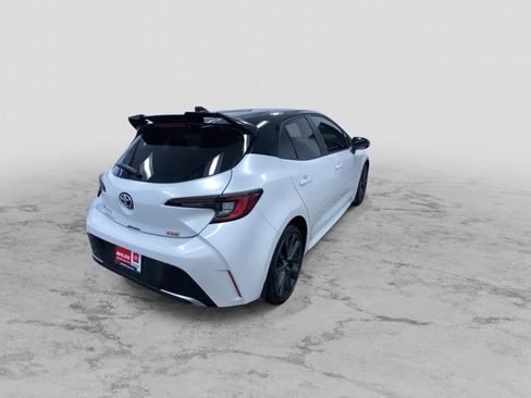 Certified 2025 Toyota Corolla XSE image 9