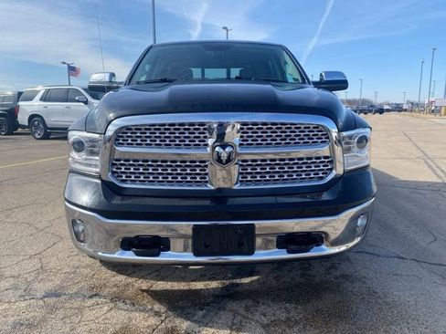Used 2018 RAM 1500 Laramie image 8