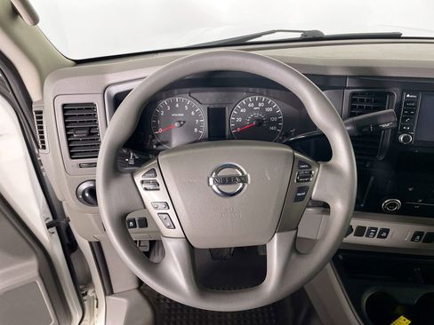 Used 2019 Nissan NV 3500 SL w/ Back Door Glass Package image 12