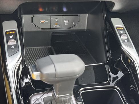 New 2025 Kia Sorento SX Prestige image 39