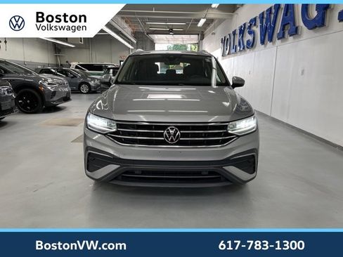 Certified 2023 Volkswagen Tiguan SE image 6