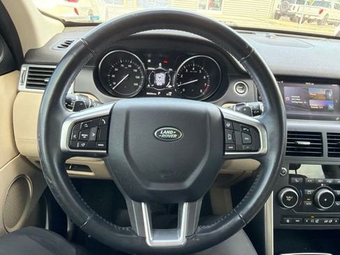 Used 2018 Land Rover Discovery Sport HSE AWD/4WD image 6