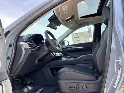 New 2027 INFINITI QX60 Luxe w/ Cargo Package AWD/4WD image 32