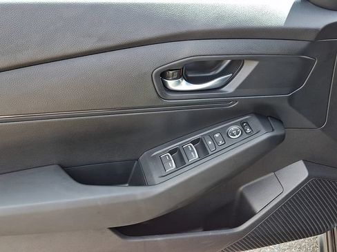 Certified 2025 Honda Accord LX image 13