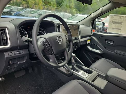 New 2026 Nissan Frontier SV w/ Tow Package AWD/4WD image 13
