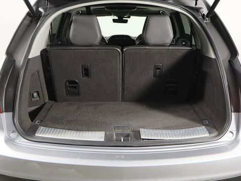 Used 2016 Acura MDX FWD w/ Tech & Entertainment image 18