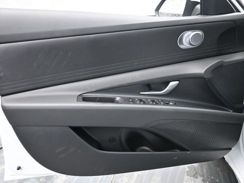 New 2026 Hyundai Elantra Blue image 26