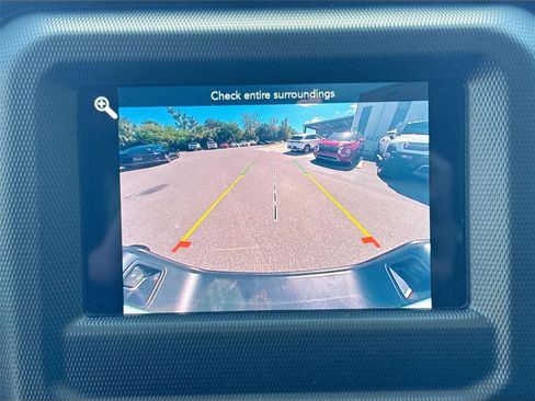 Used 2022 Jeep Gladiator Sport AWD/4WD image 13