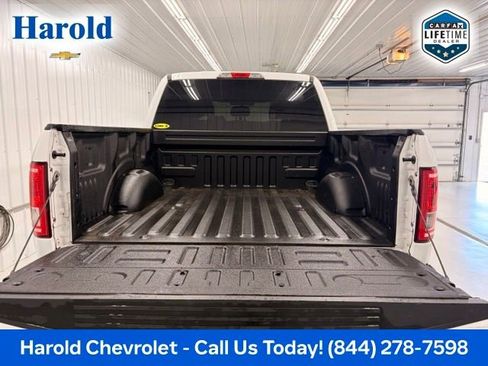 Used 2015 Ford F150 XLT AWD/4WD image 5