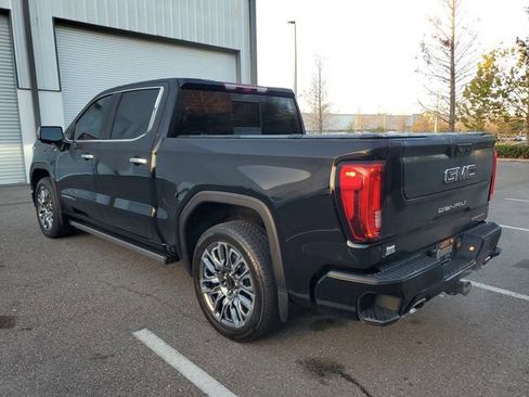 Used 2025 GMC Sierra 1500 Denali Ultimate image 3