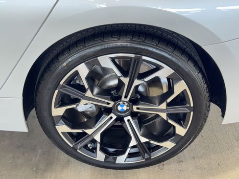 New 2026 BMW 330i Sedan w/ Premium Package image 25