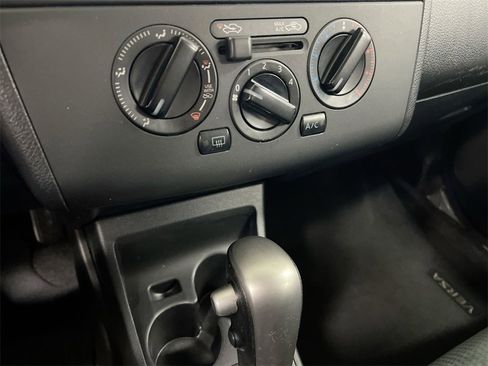 Used 2010 Nissan Versa 1.8 S w/ PWR Plus Pkg image 14