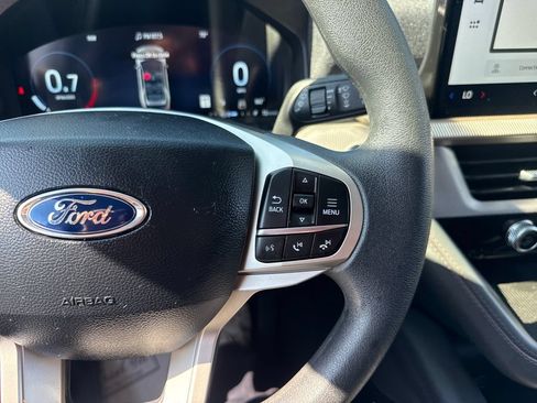 Used 2026 Ford Explorer Active RWD image 41