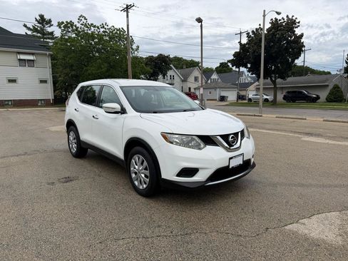 Used 2014 Nissan Rogue S AWD/4WD image 1
