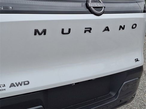New 2025 Nissan Murano SL image 17