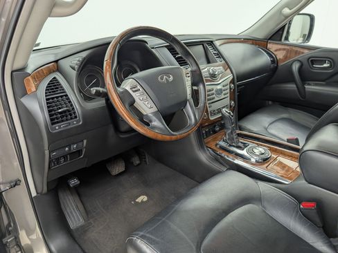 Used 2018 INFINITI QX80 2WD w/ Driver Assistance Package image 4