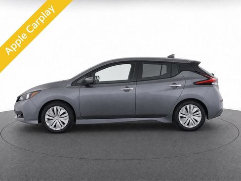 Used 2025 Nissan Leaf S FWD image 3