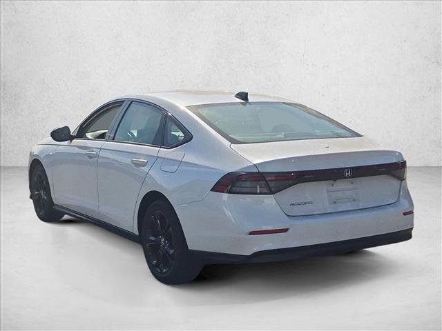 Certified 2025 Honda Accord SE image 7