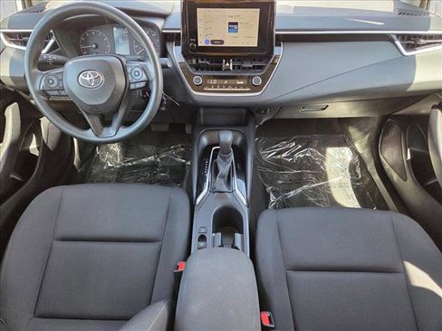 Used 2024 Toyota Corolla LE FWD image 16