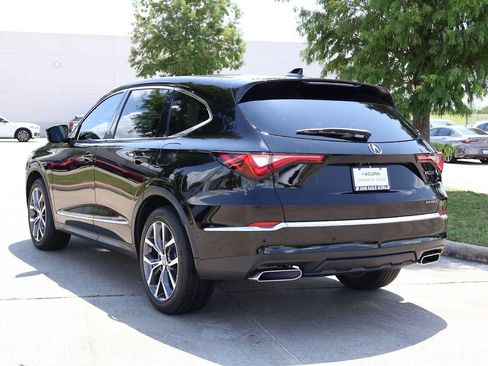 Certified 2024 Acura MDX w/ Technology Package AWD/4WD image 4